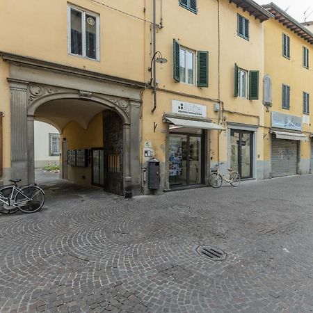 Lucca - Piazza Dell'Anfiteatro Central Apartment! Екстер'єр фото