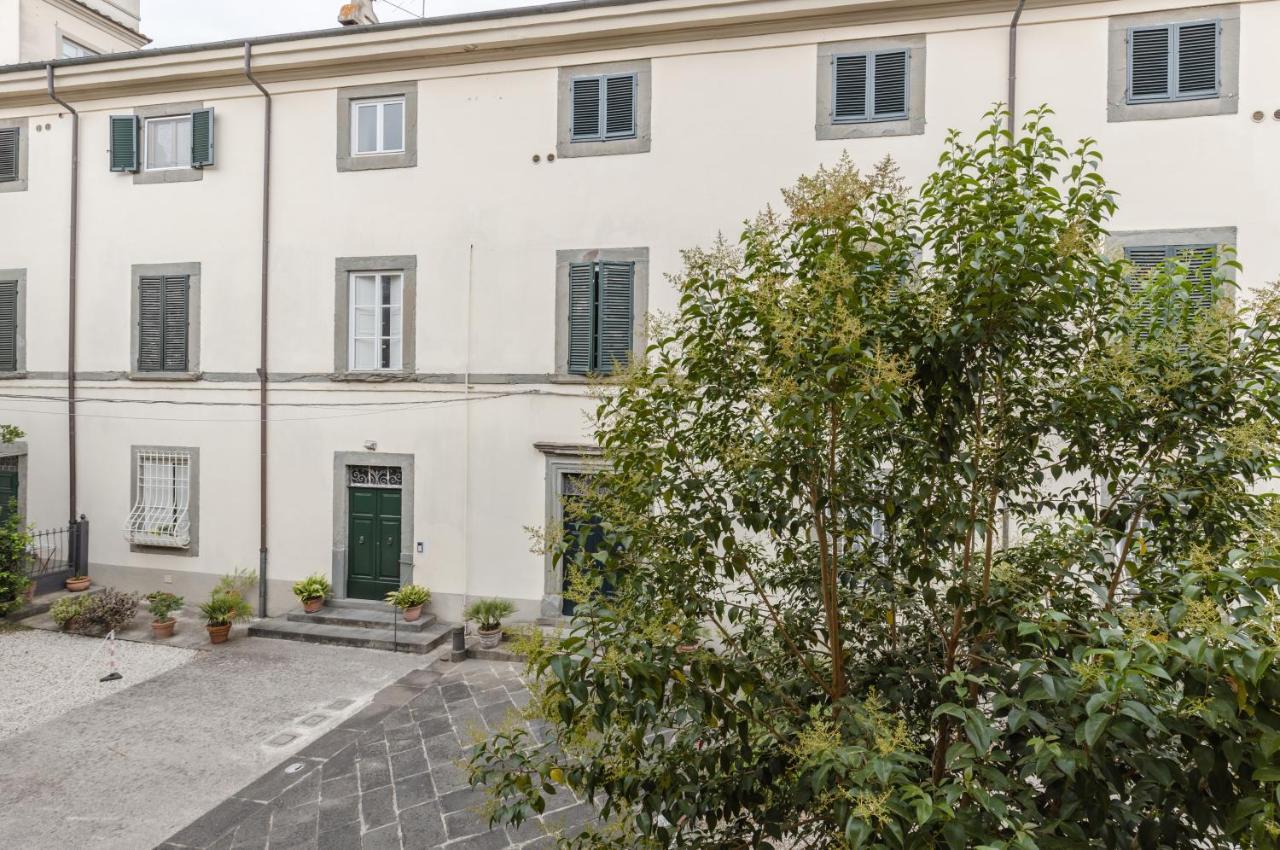 Lucca - Piazza Dell'Anfiteatro Central Apartment! Екстер'єр фото
